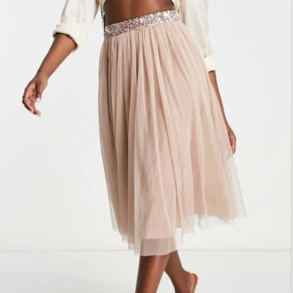 Maya Deluxe Tulle Midi Skirt in Muted Blush sz 4‎